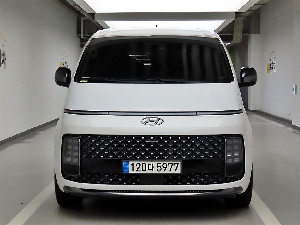 현대 스타리아 2.2 Raunji 9 seats 4WD Inspiration