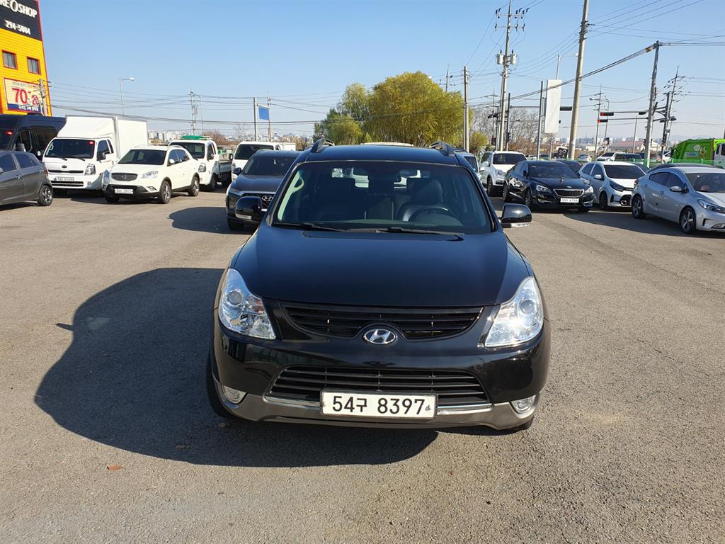 Hyundai Veracruz 2WD 300X Deluxe