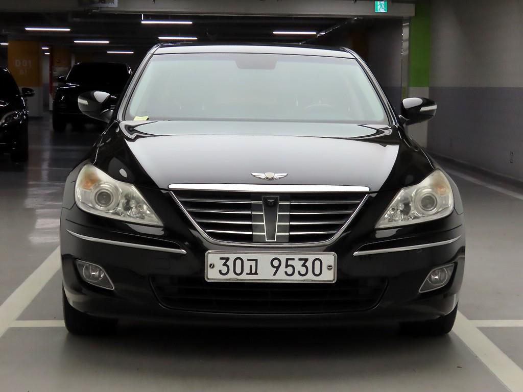 Hyundai Leaf Jenesiseu BH 330 Luxury Prime