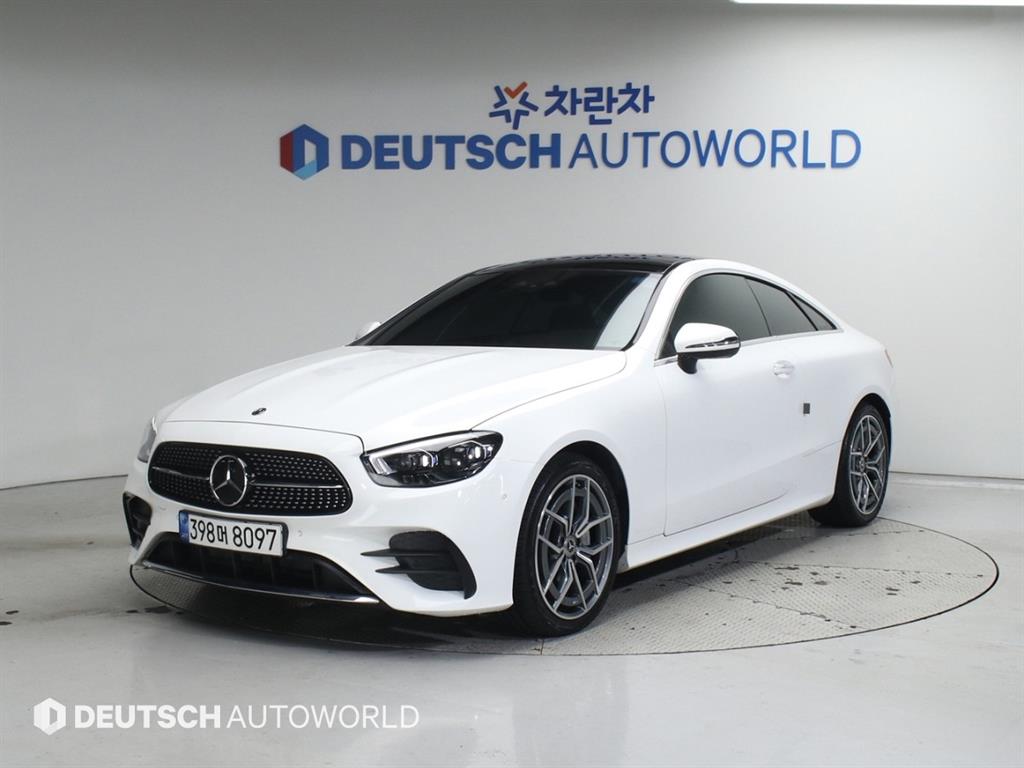 Mercedes-Benz E-Class Coupe E300d 4Maetik