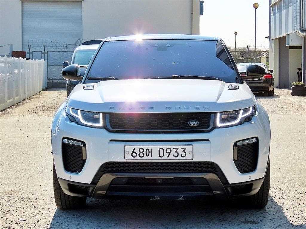 랜드로버 Range Rover Ibokeu 2.0 TD4 HSE Dynamic