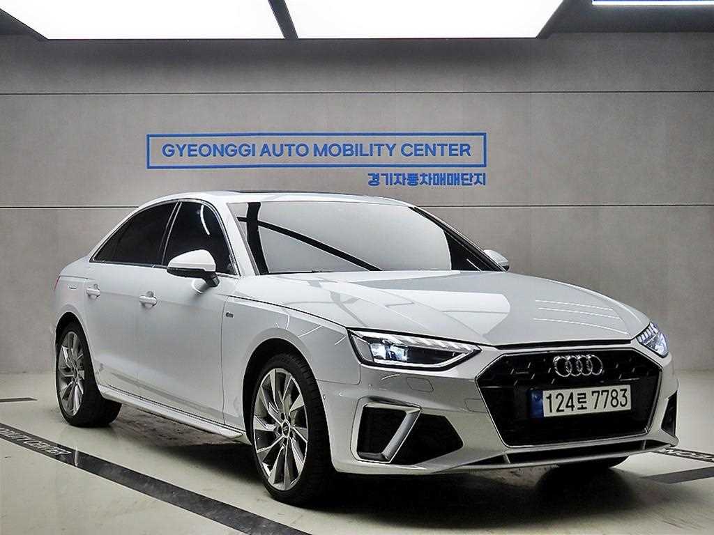 Audi A4 45 TFSI Quattro Premium