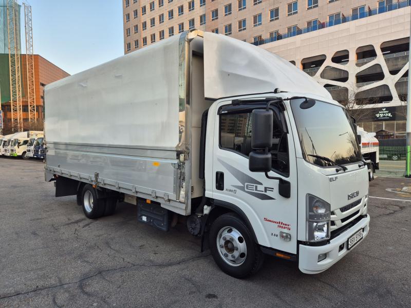 Isuzu Elpeu