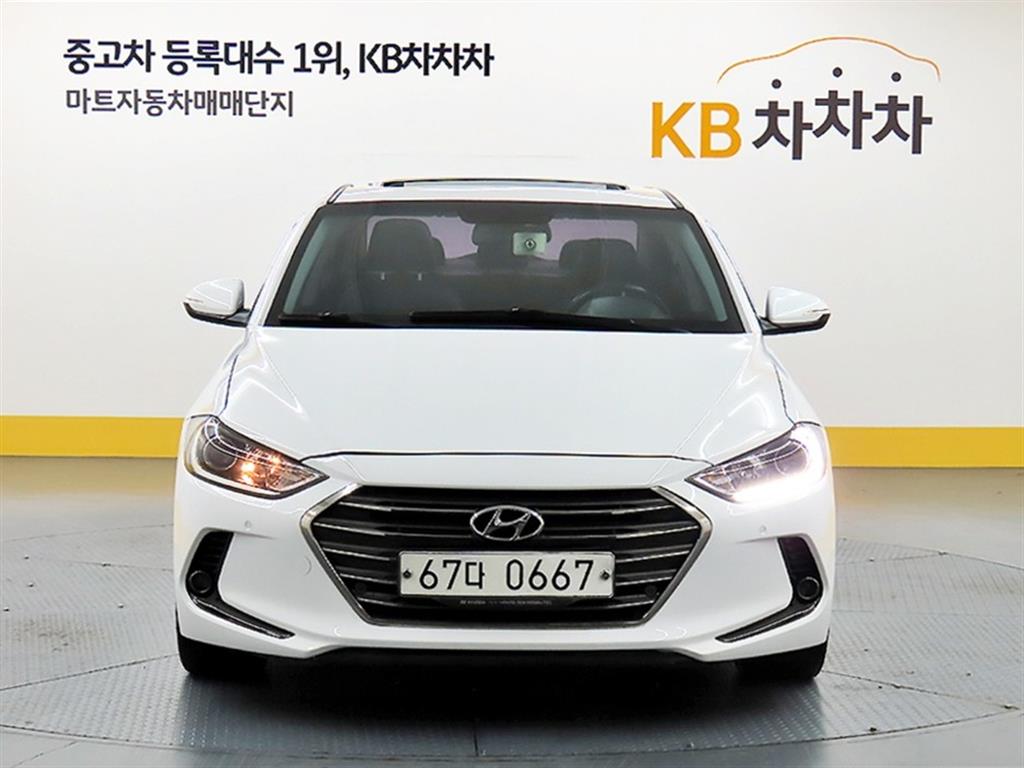 Hyundai Avante 1.6 GDi Premium