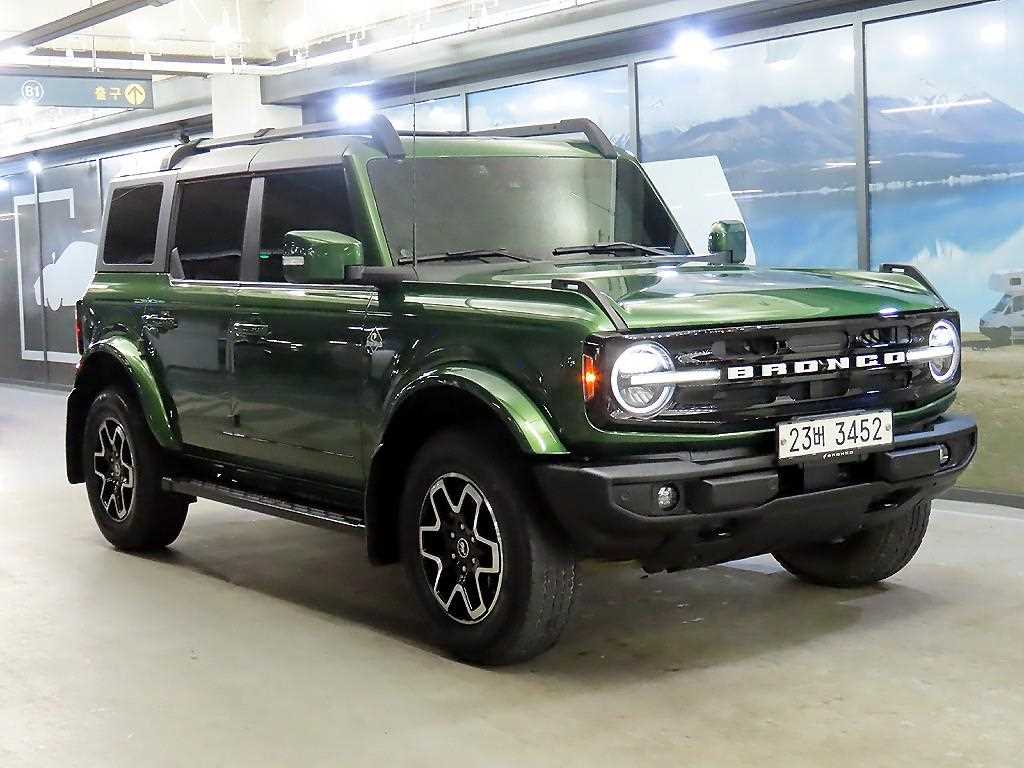 Ford Beurongko Beurongko 2.7 4DR Auteo Baengkeuseu