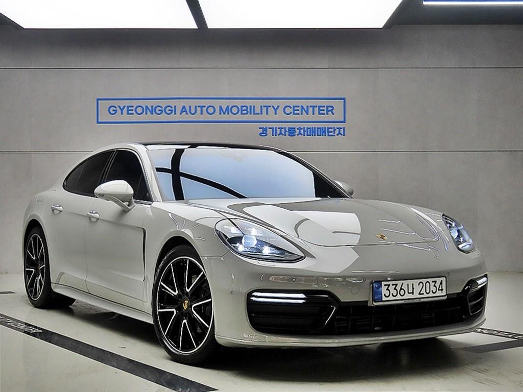 Porsche Panamera 3.0 4