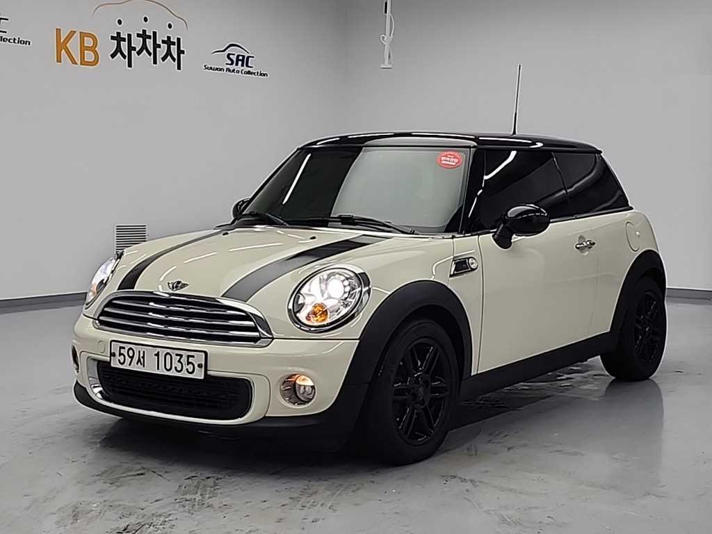 MINI Cooper 1.6 Beikeo Seuteurit