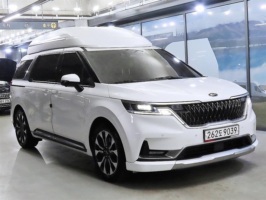 Kia Carnival Hairimujin 7 seats Signature