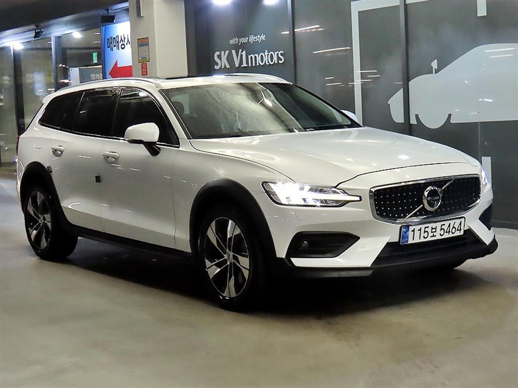 볼보 V60 Keuroseukeonteuri 2.0 B5 AWD