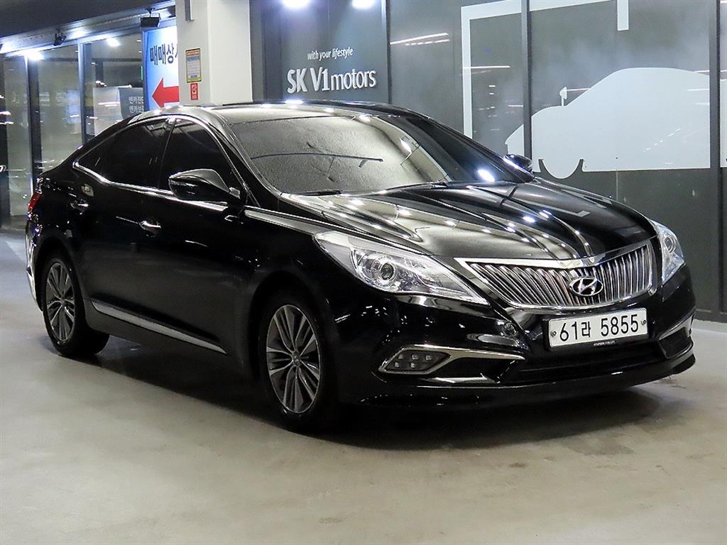Hyundai Grandeur HG 240 Modern