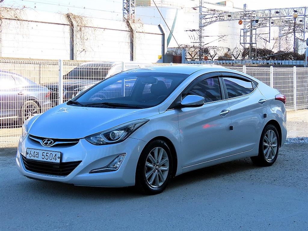 Hyundai Avante 1.6 GDi Smart