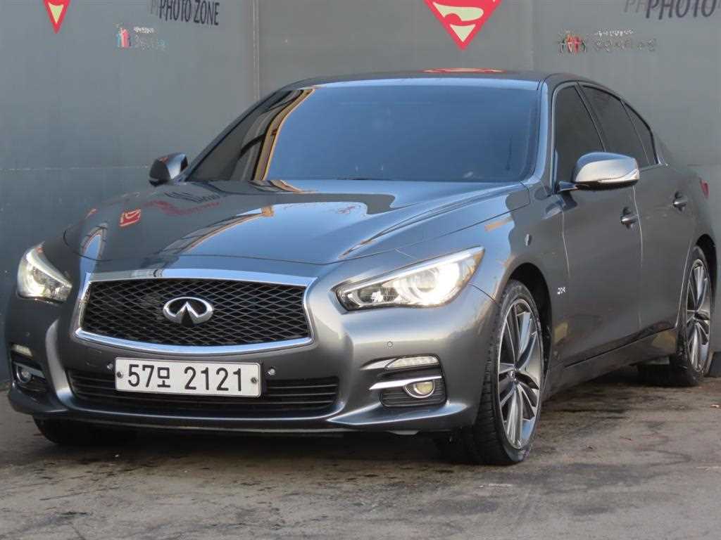 Infiniti Q50 2.2D