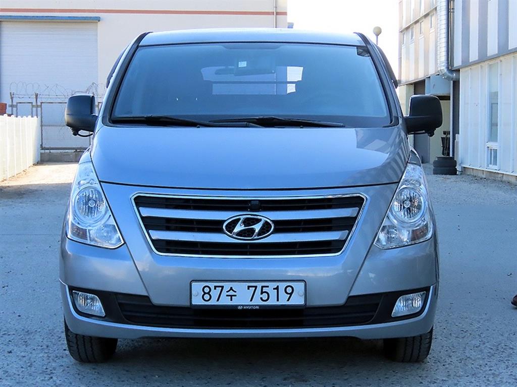 현대 Grand Starex 5 seats Van Smart