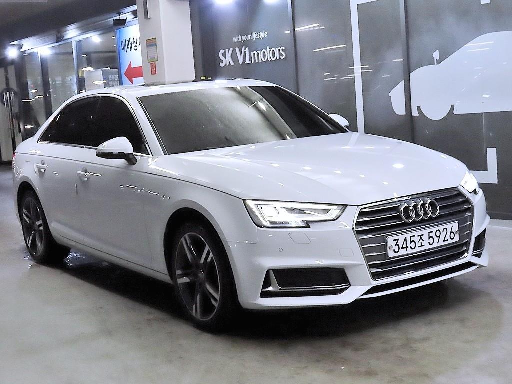 Audi A4 40 TFSI Premium