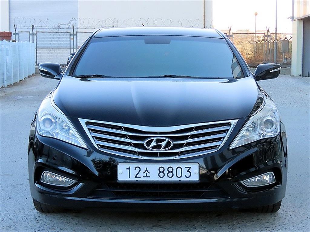 Hyundai Grandeur HG 300 Prime