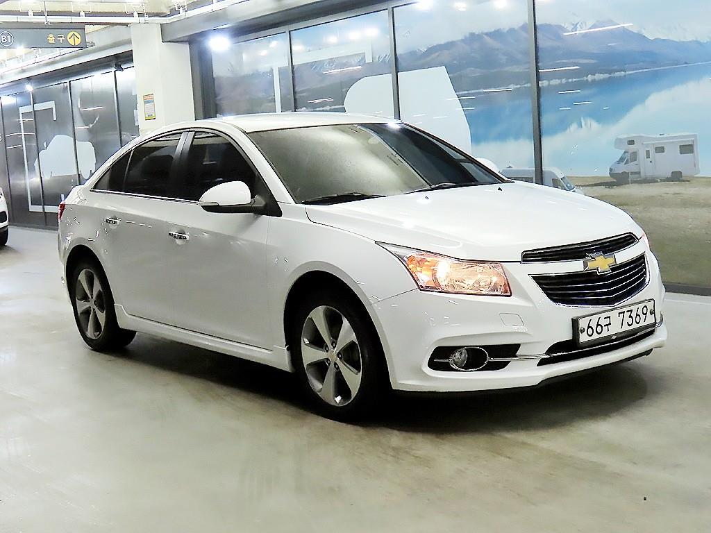 쉐보레 크루즈 4 door 1.4 Turbo LTZ+ Style