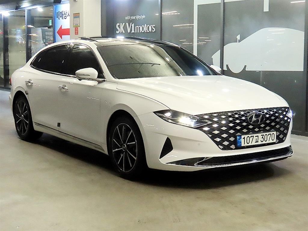 Hyundai Grandeur 2.5 Le Blanc