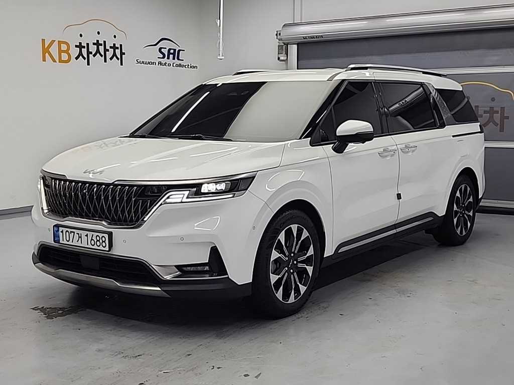 Kia Carnival 7 seats Signature
