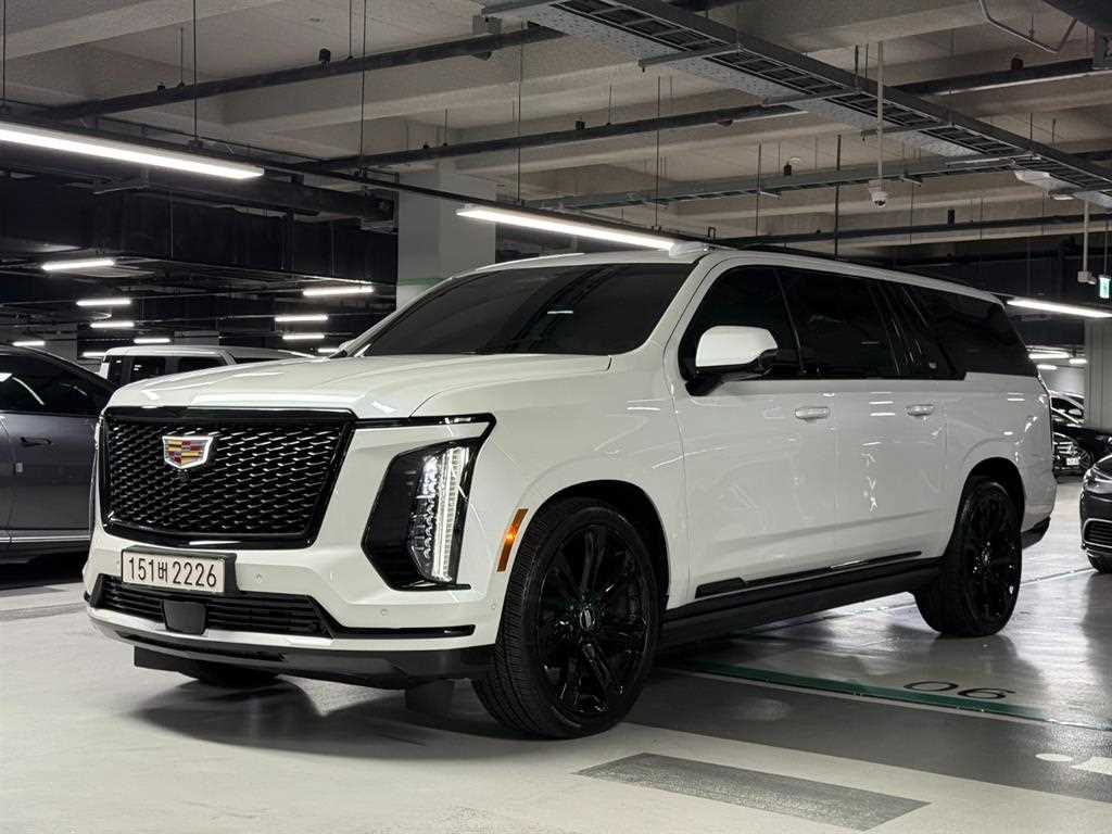 Cadillac Escalade 6.2 V8 ESV Sport Platinum