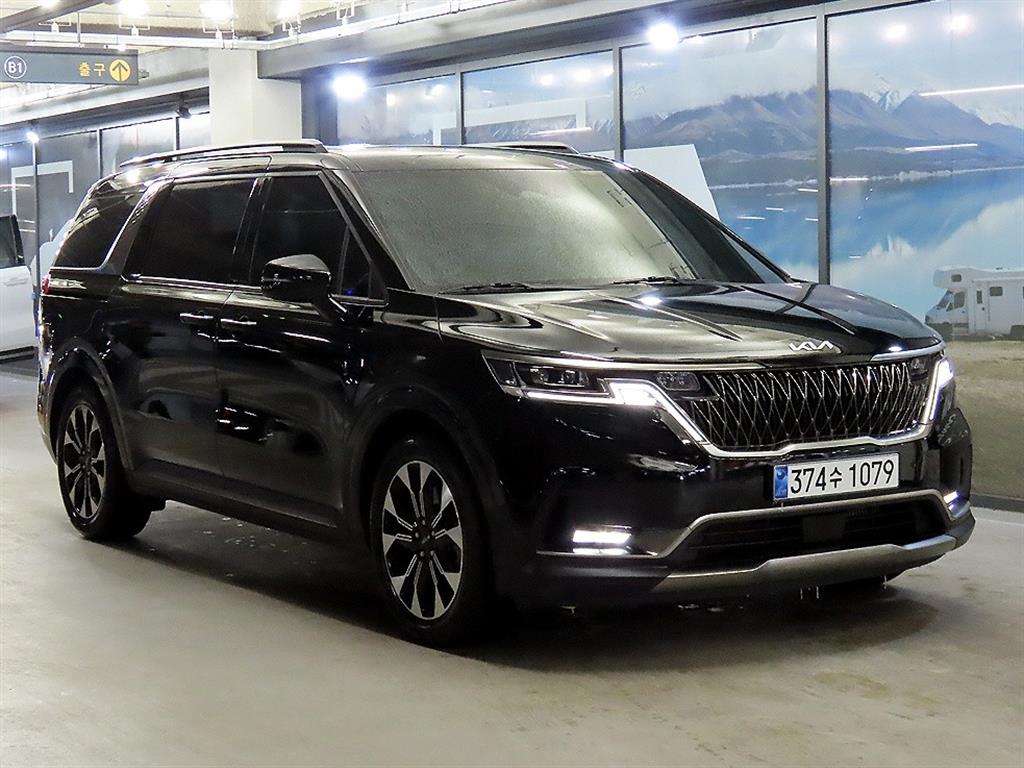 Kia Carnival 9 seats Noblesse