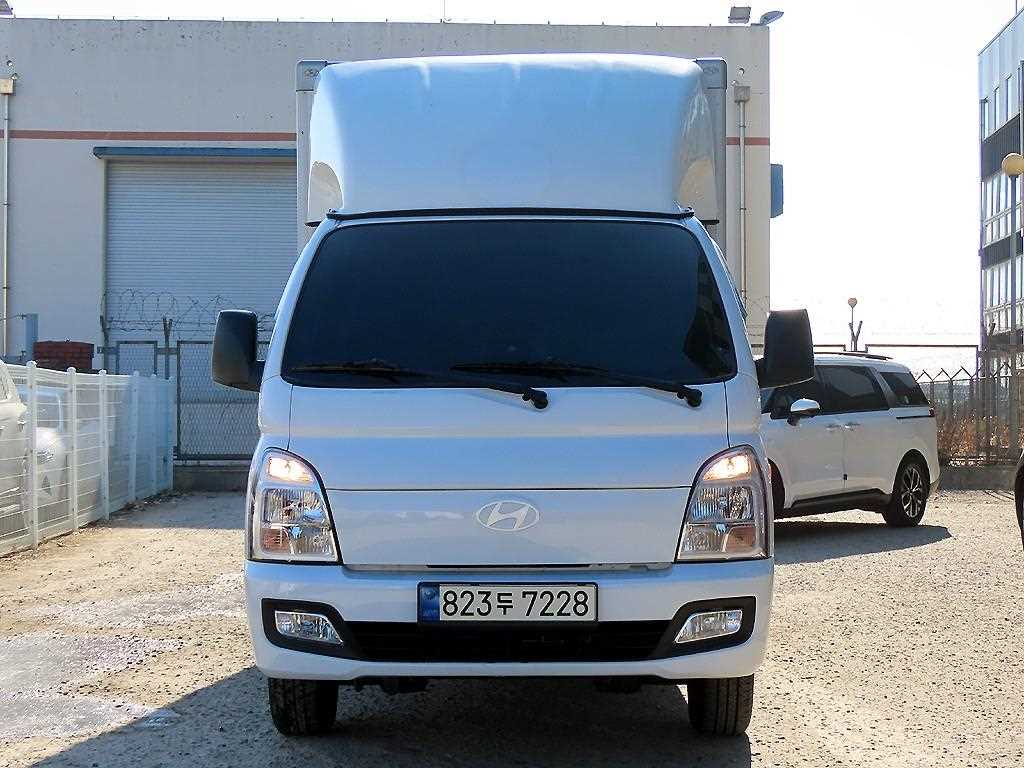 Hyundai Porter II Битүү LPG Энгийн кабин