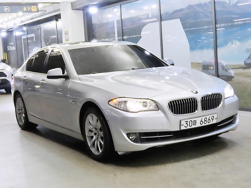 BMW 5시리즈 528i