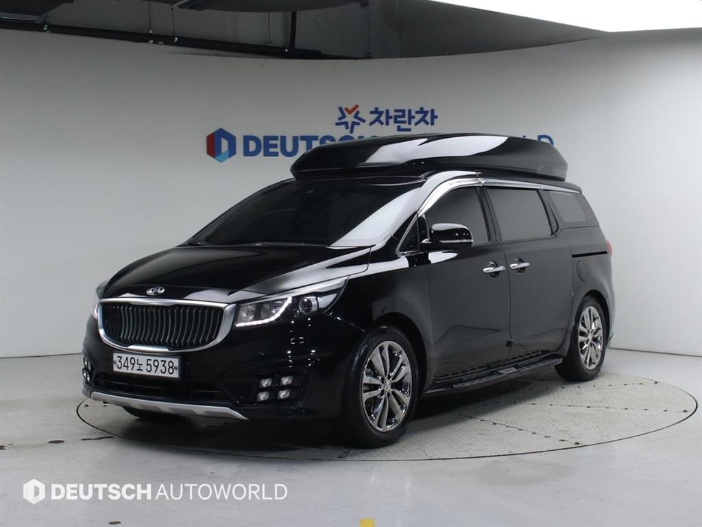 Kia Carnival Hairimujin 7 seats President