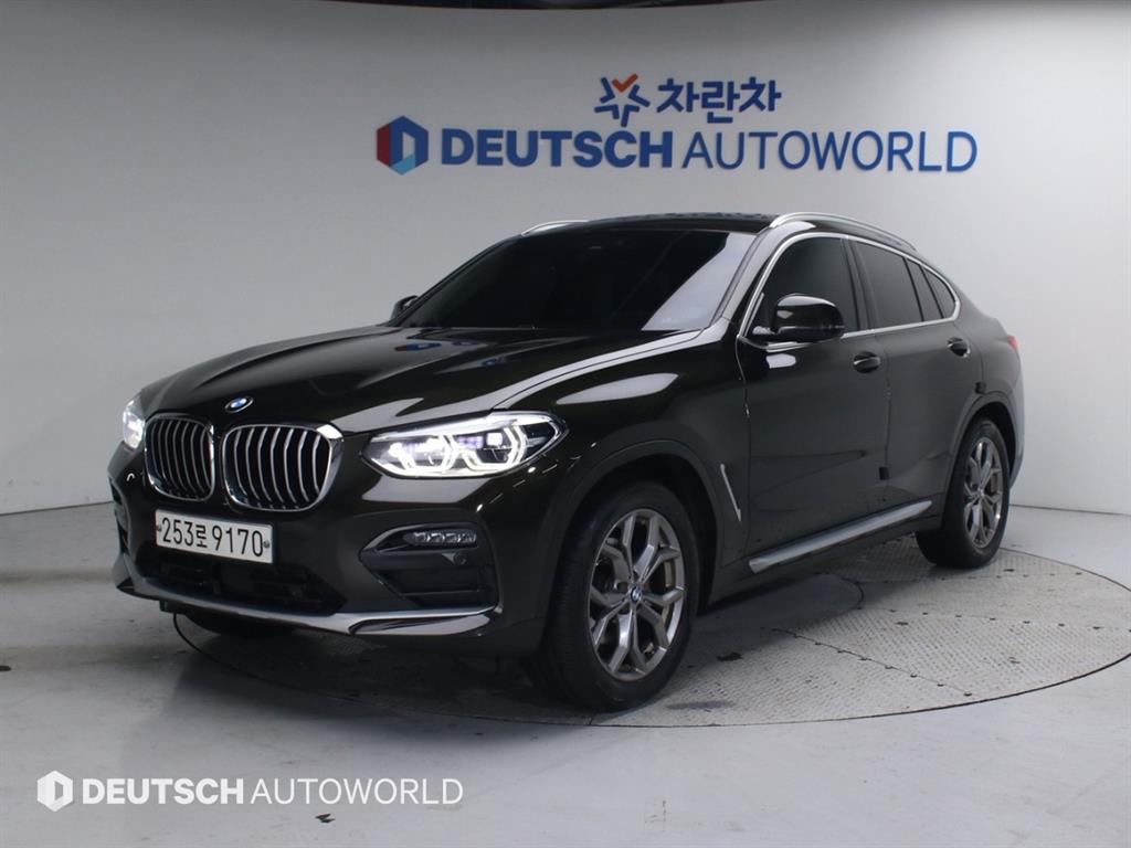 BMW X4 20i xDrive Line