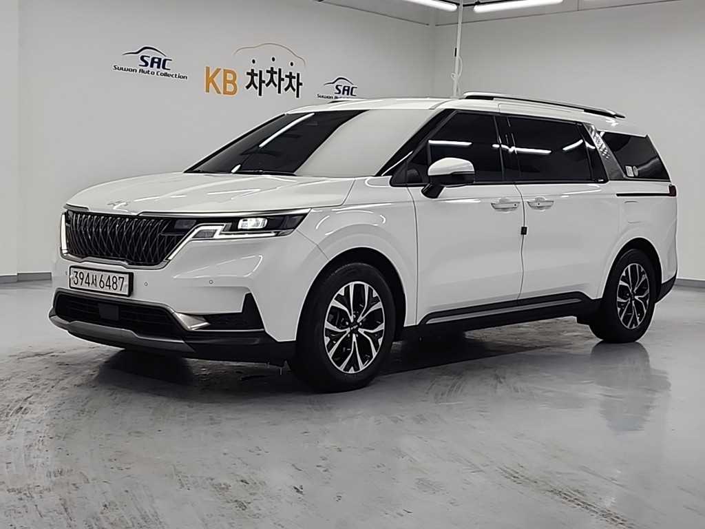 Kia Carnival 9 seats Noblesse