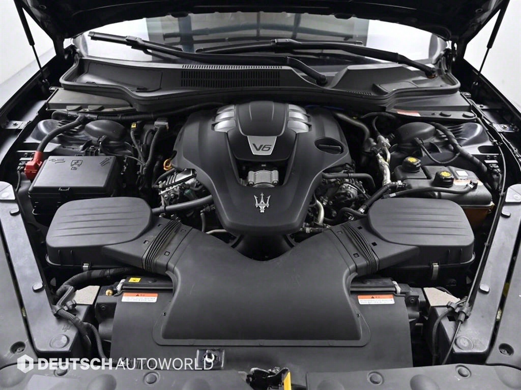 Maserati Quattroporte 3.0 Geuranrusso
