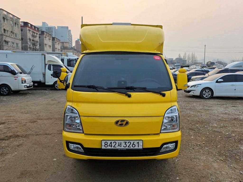 Hyundai Porter II Wing body Electric