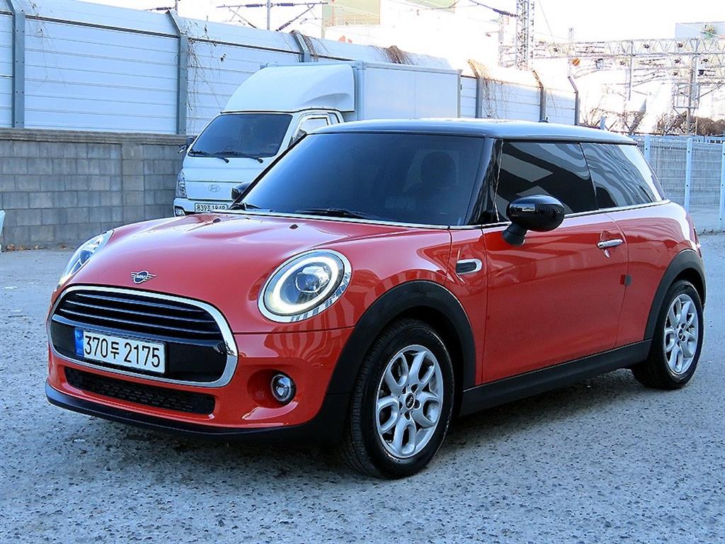 MINI Cooper 1.5 Hai