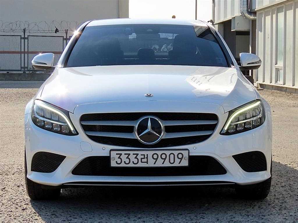 Mercedes-Benz C-Class C200