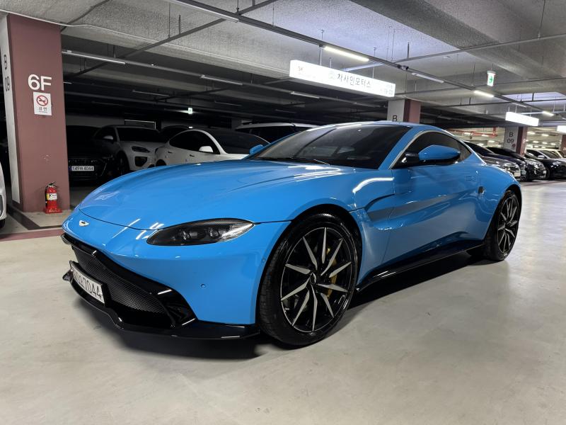 Aston Martin Baentiji Van 4.0 V8 Coupe