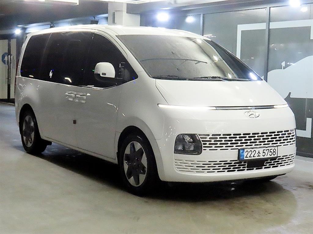 현대 스타리아 2.2 Tourer 9 seats 4WD Modern
