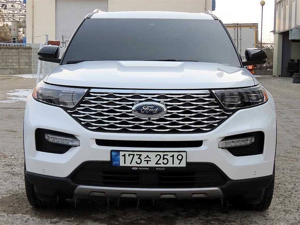 포드 익스플로러 3.0 AWD Platinum
