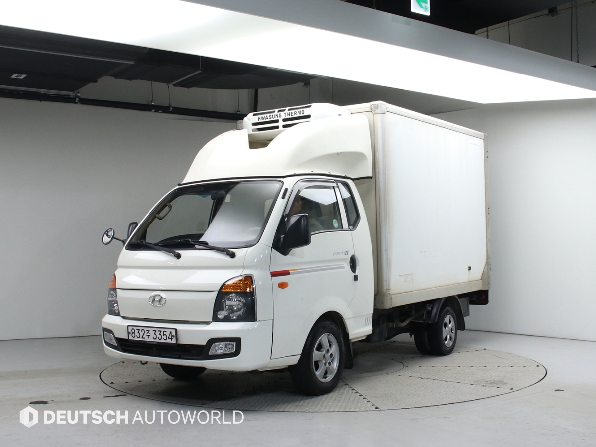 현대 Porter II Refrigerated Super Cab Twin Comp