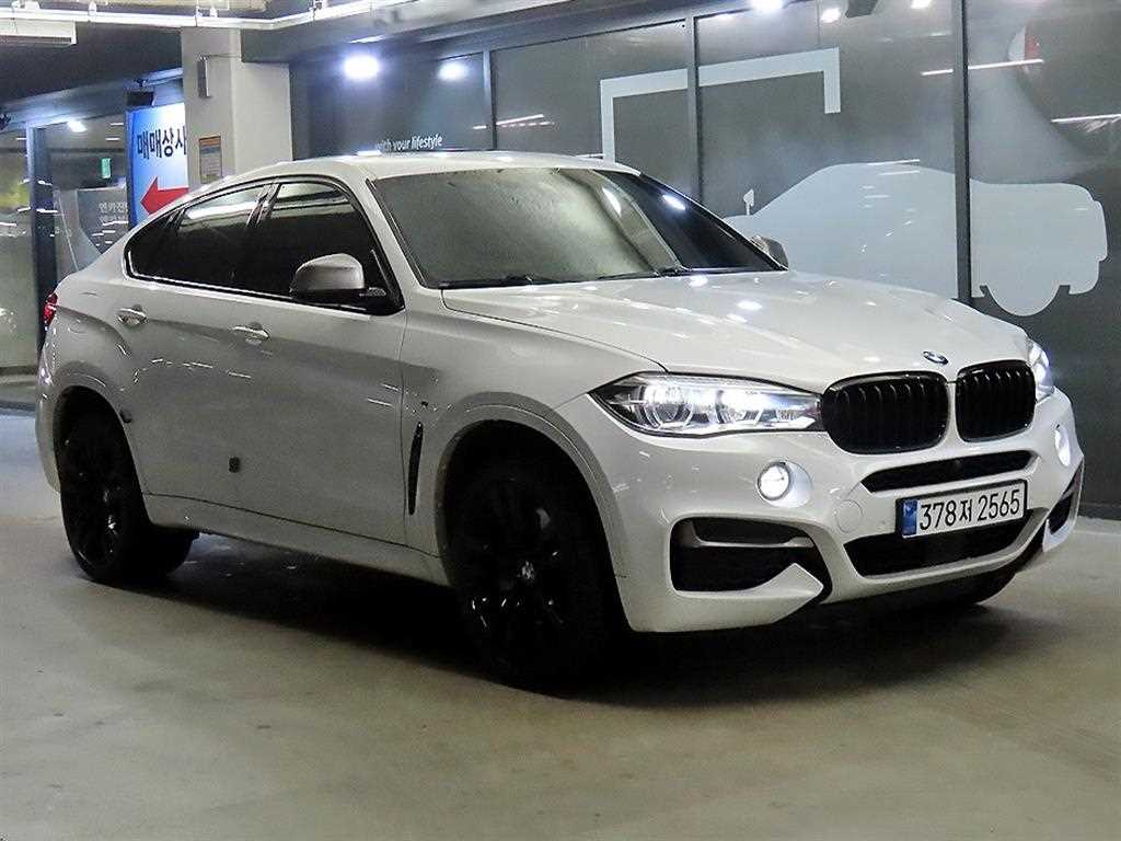 BMW X6 M50d
