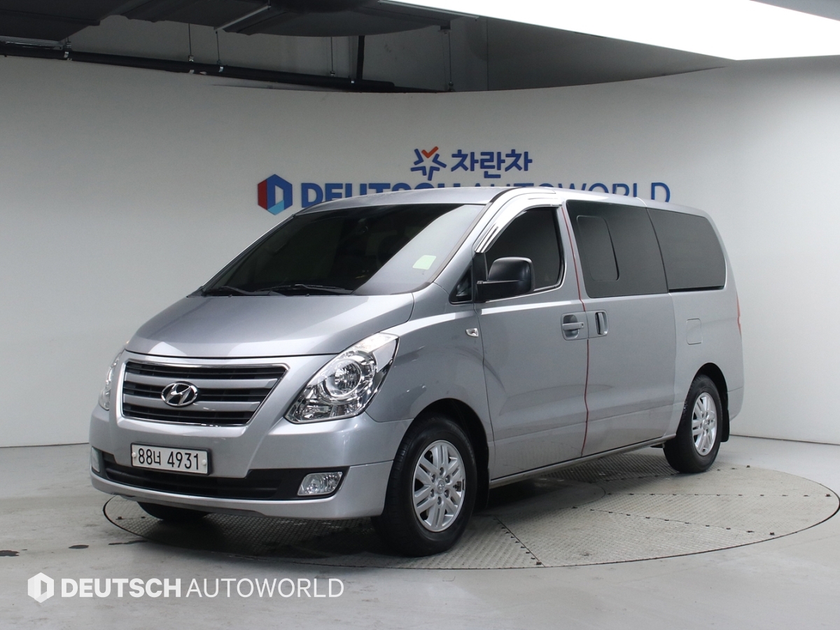 현대 Grand Starex 5 seats Van Smart