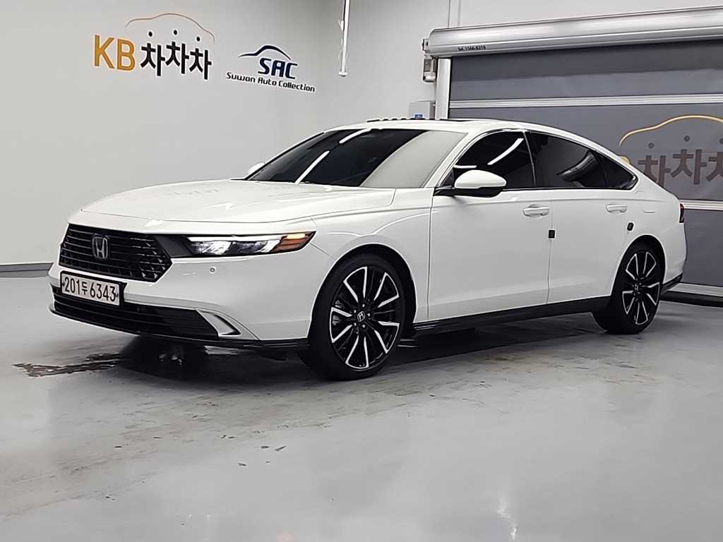 Honda Accord 2.0 Hybrid Tueoring