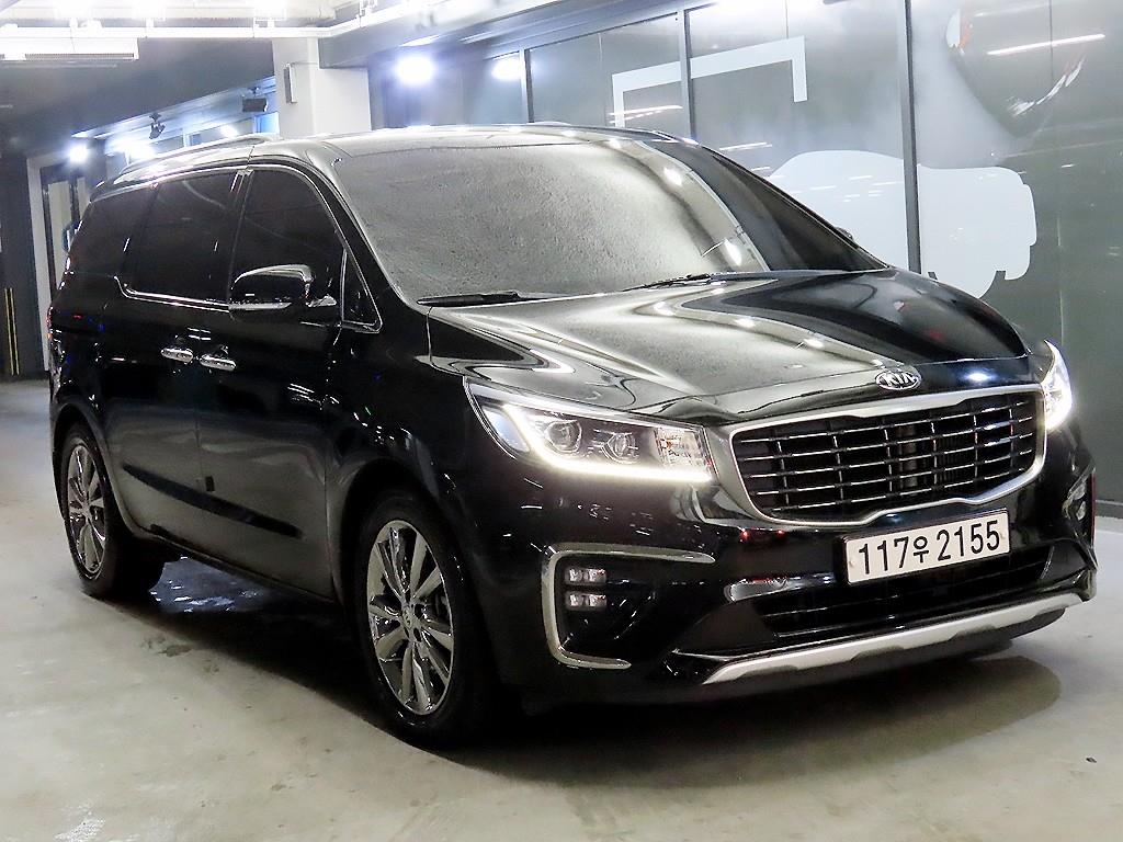 Kia Carnival Rimujin 7 seats VIP