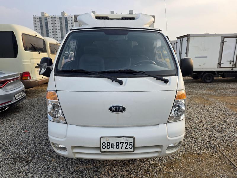 기아 Bongo Refrigerated 1t King Cab