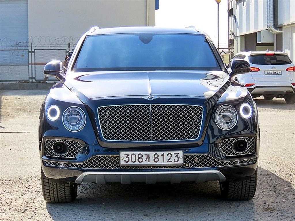 Bentley Bentayga 4.0 V8