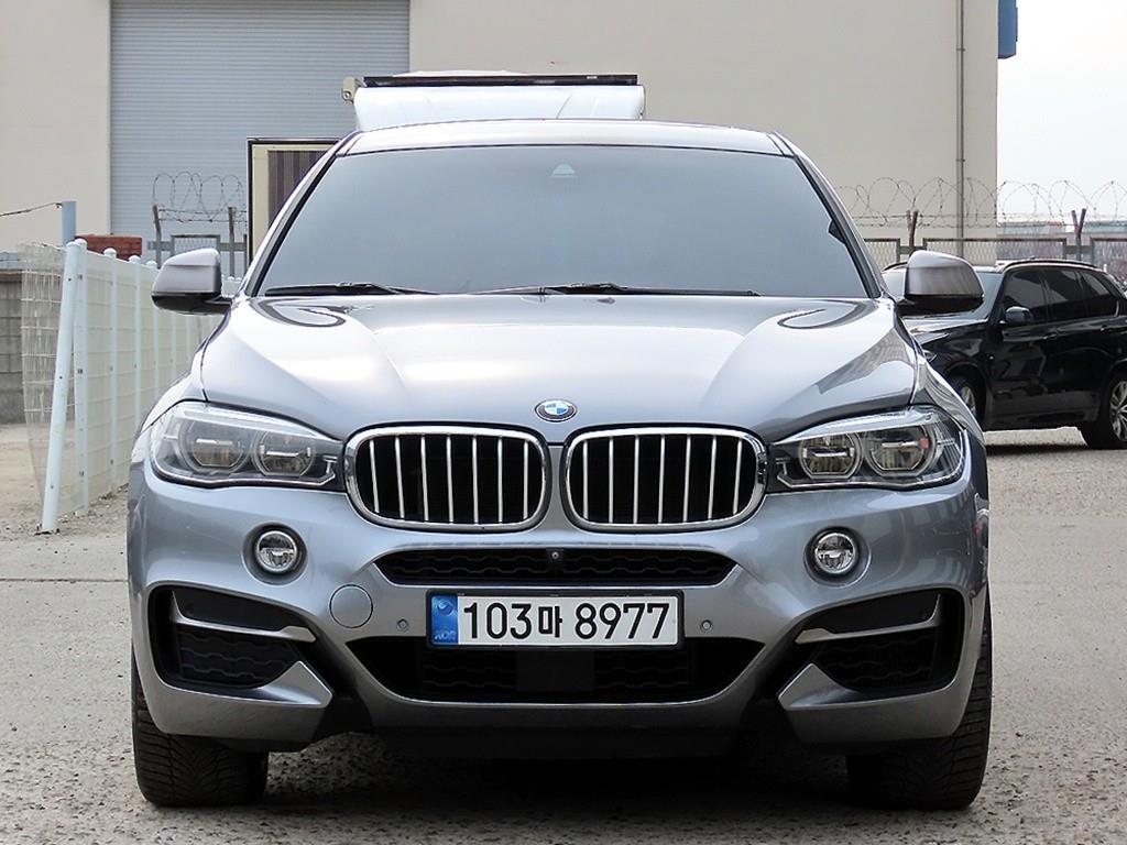 BMW X6 M50d