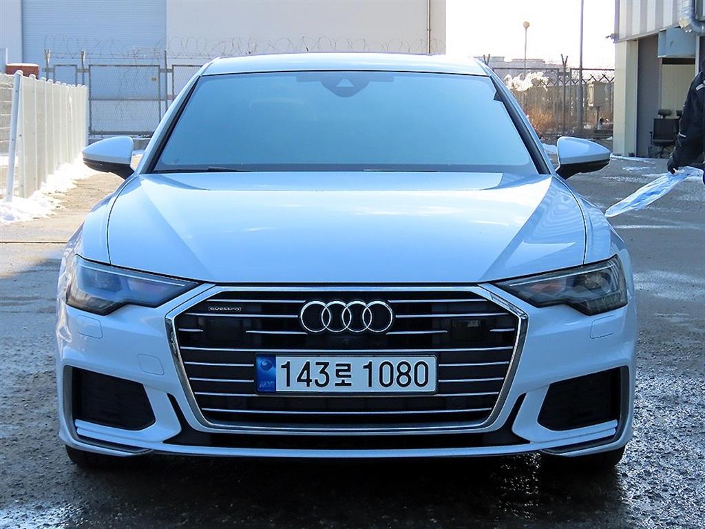 아우디 A6 40 TDI Quattro Premium