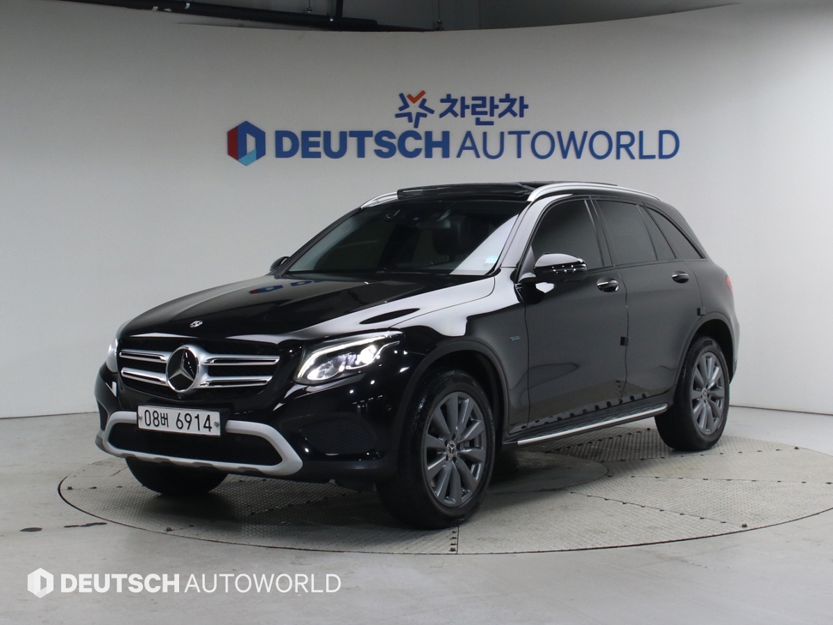 벤츠 GLC 350e 4Maetik Premium