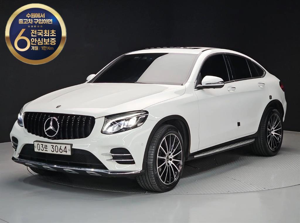 벤츠 GLC 220d 4Maetik Coupe Premium