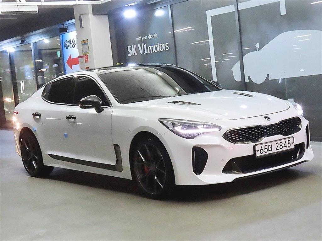 Kia Stinger 2.0 Turbo AWD Platinum