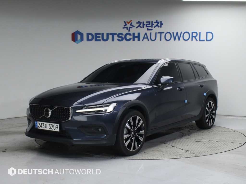 볼보 V60 Keuroseukeonteuri 2.0 B5 AWD Ultimate