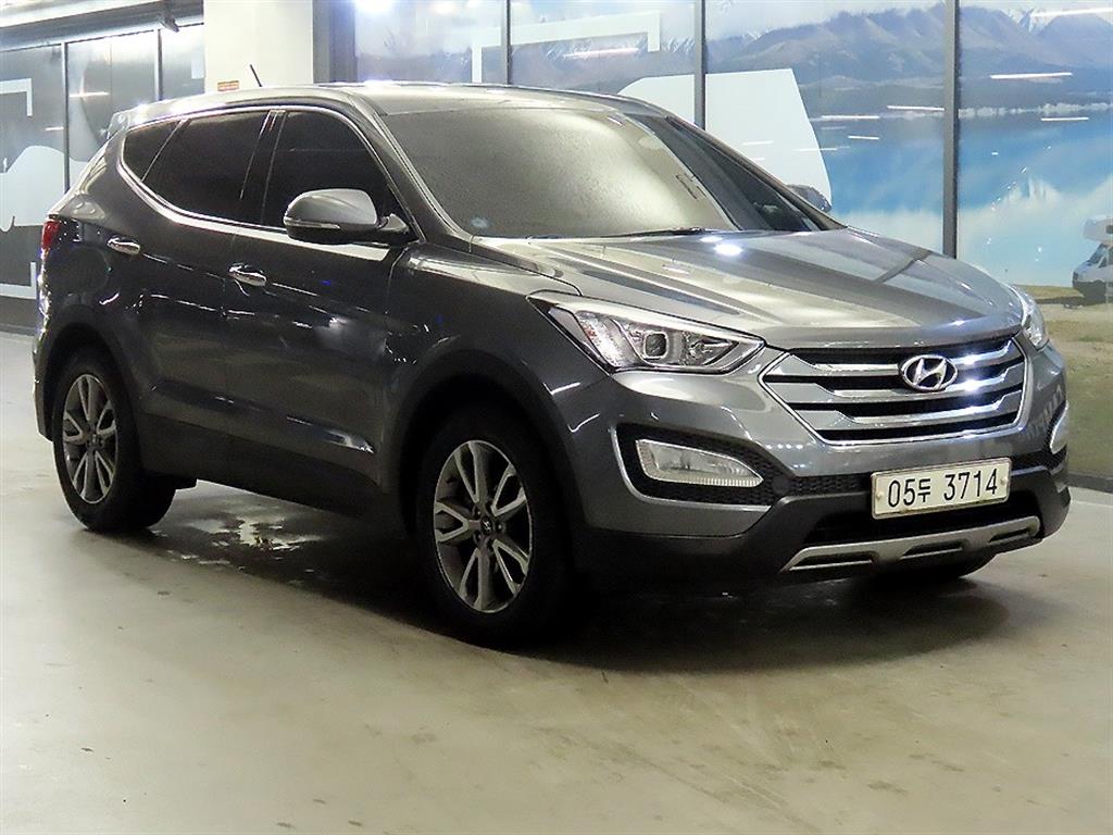 Hyundai Santa Fe R2.0 2WD Modern